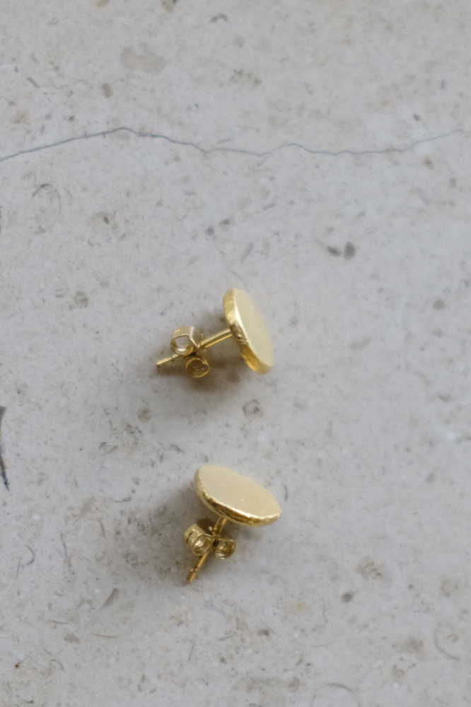martine viergever moon earring gold small