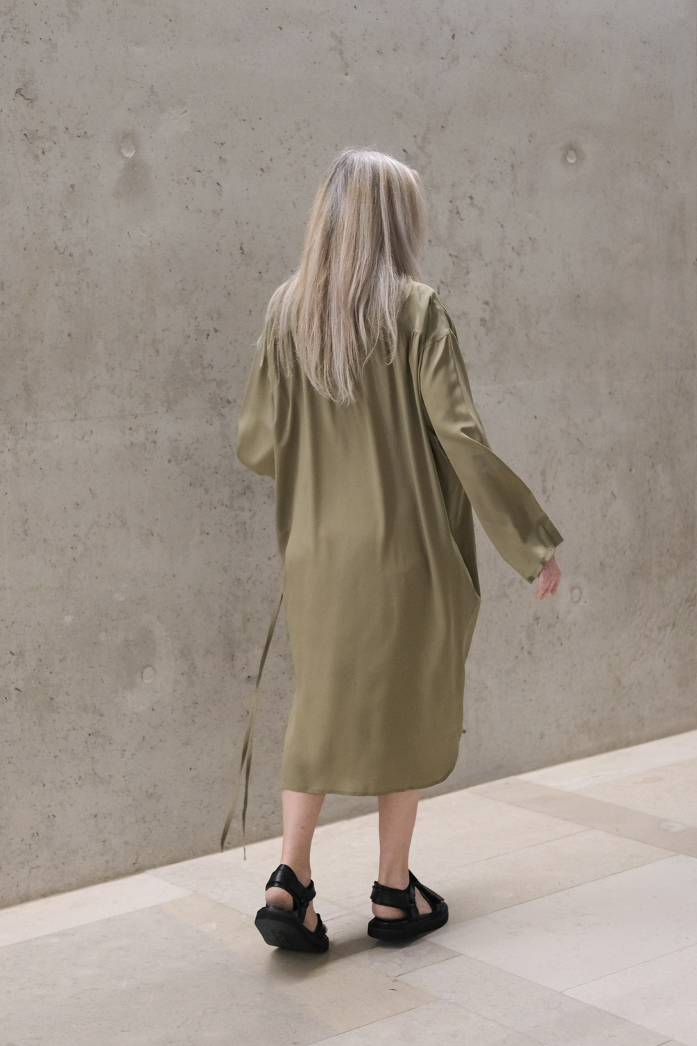 monique van heist 10.2 moss silk