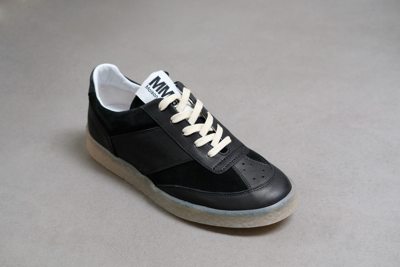 maison margiela mm6 S59WS0160 black