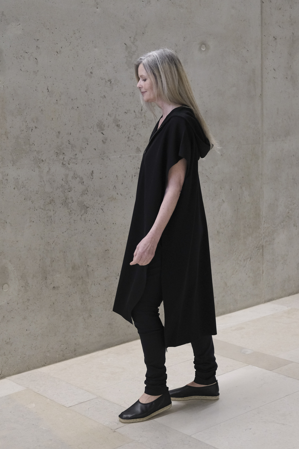 hope blanket hoodie black