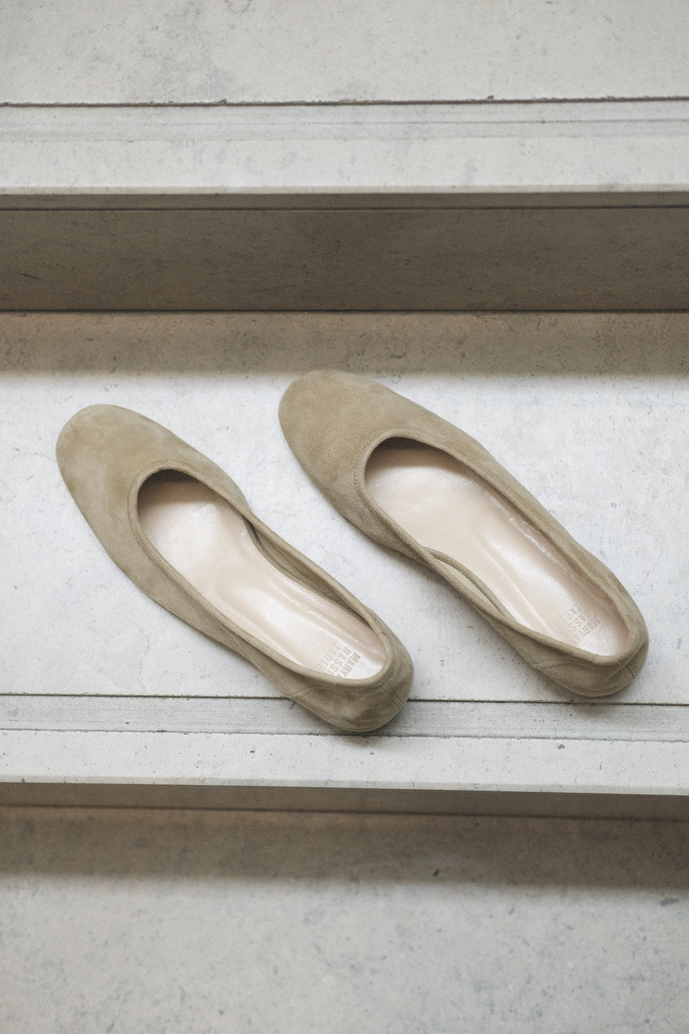 maryam nassir zadeh serafina flat buff