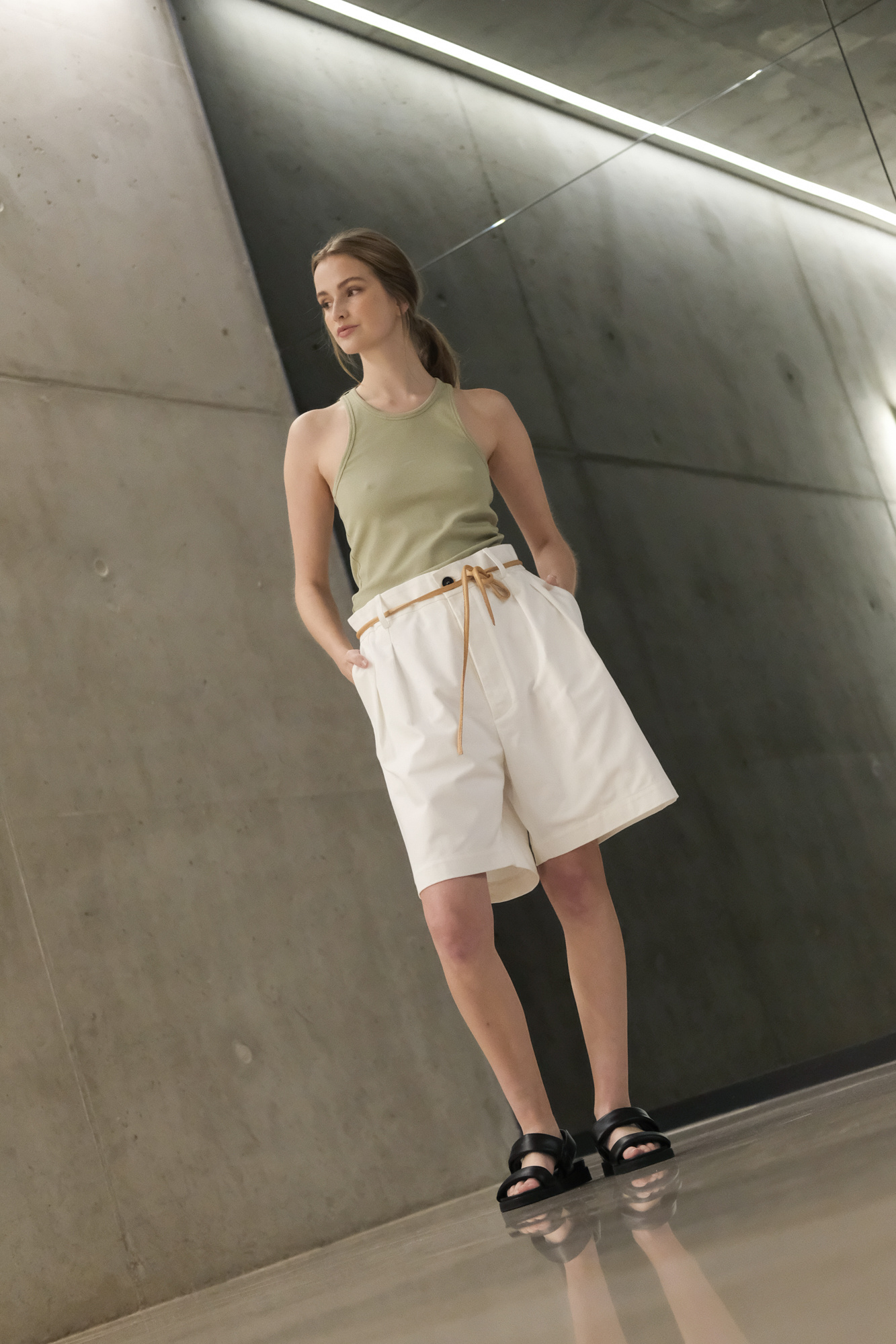 rika studios onassa shorts white