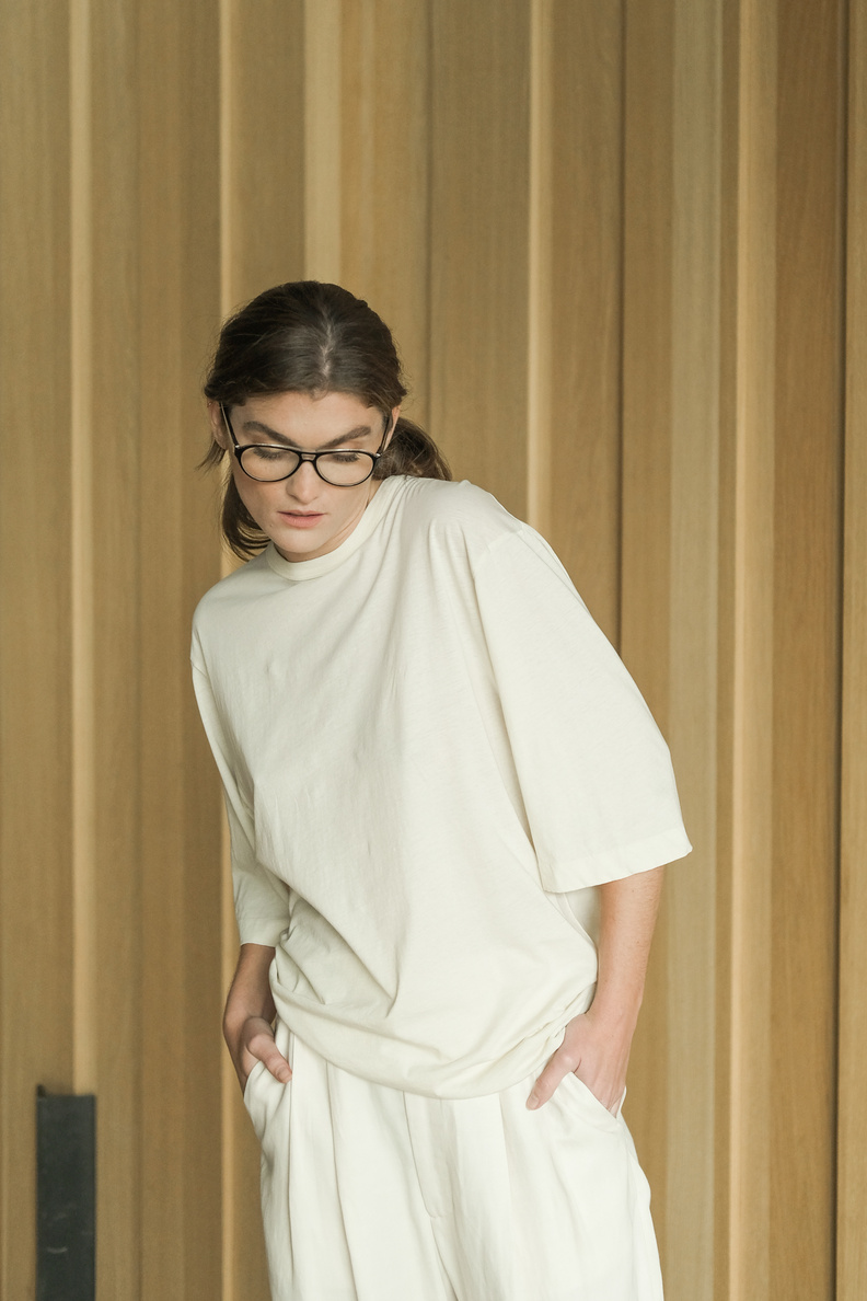 adnym buria tee off white