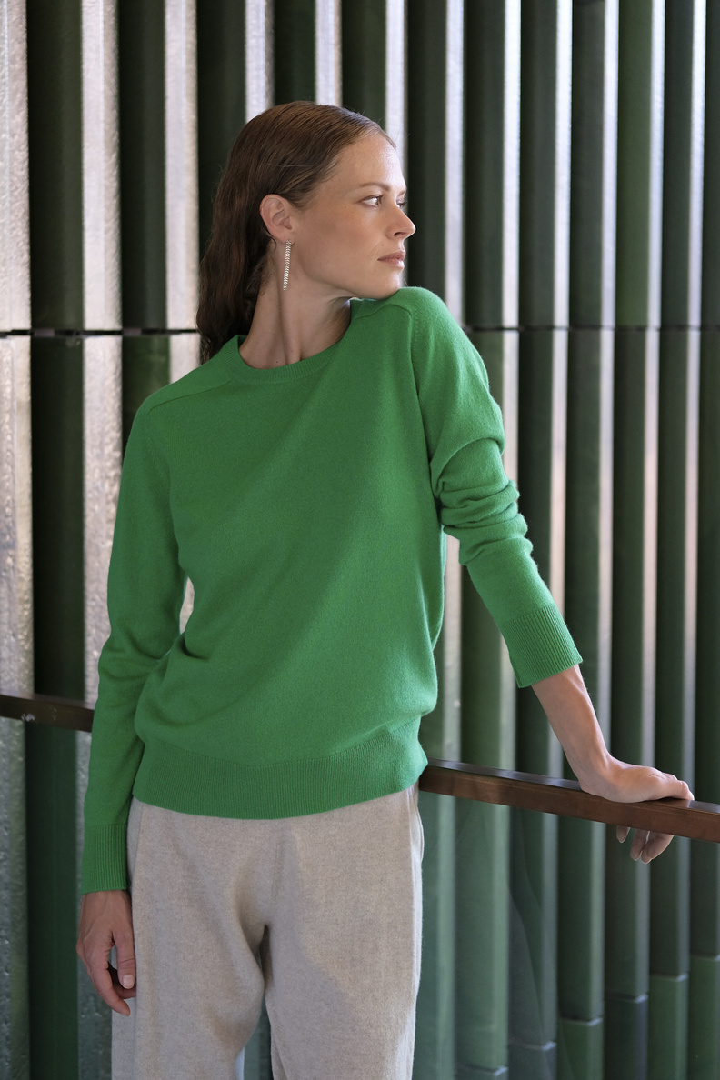 lisa yang diana sweater spring green