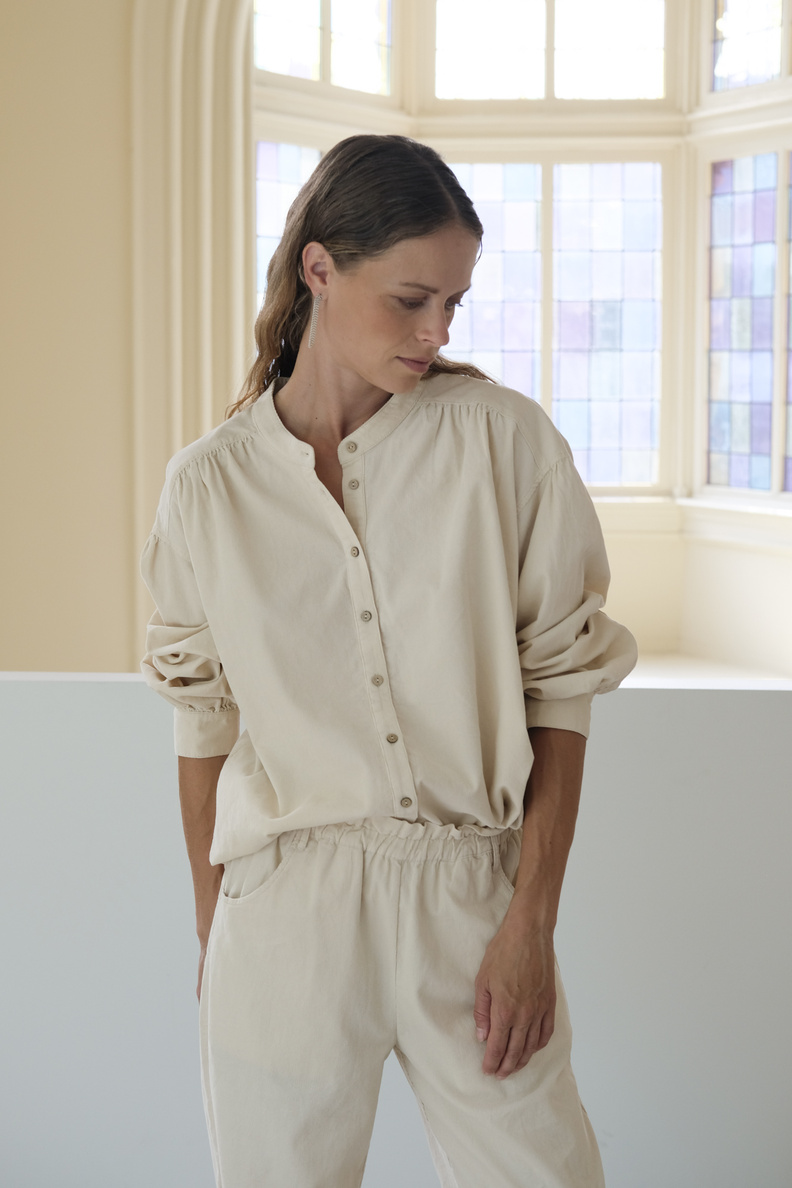 xirena atlee shirt cream cord