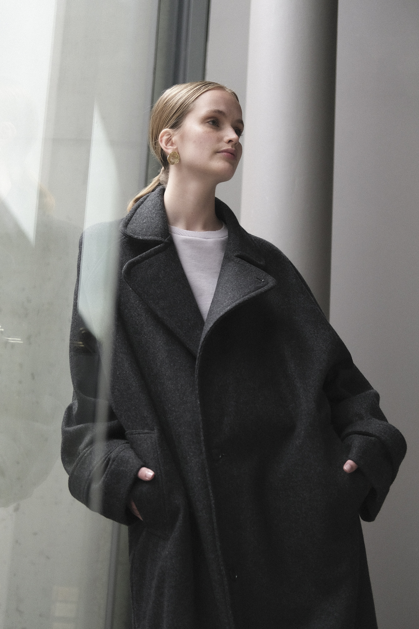 monique van heist raglan black melee wool