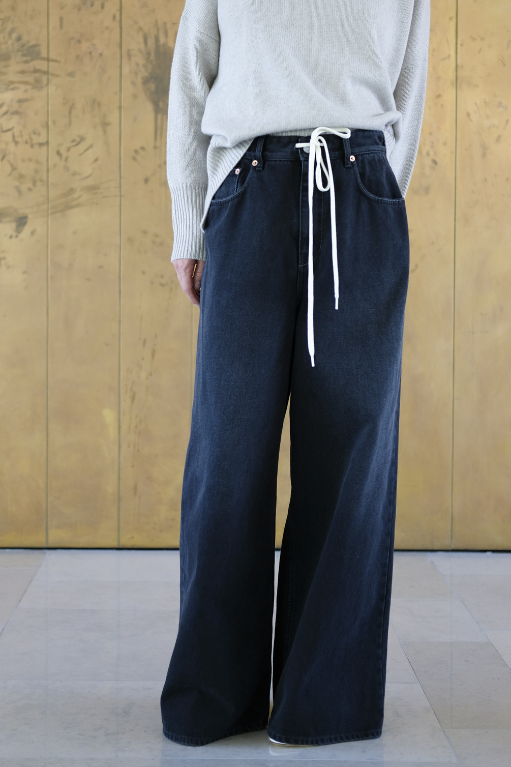 maison margiela mm6 s52LA0162 pants 5 pockets denim black