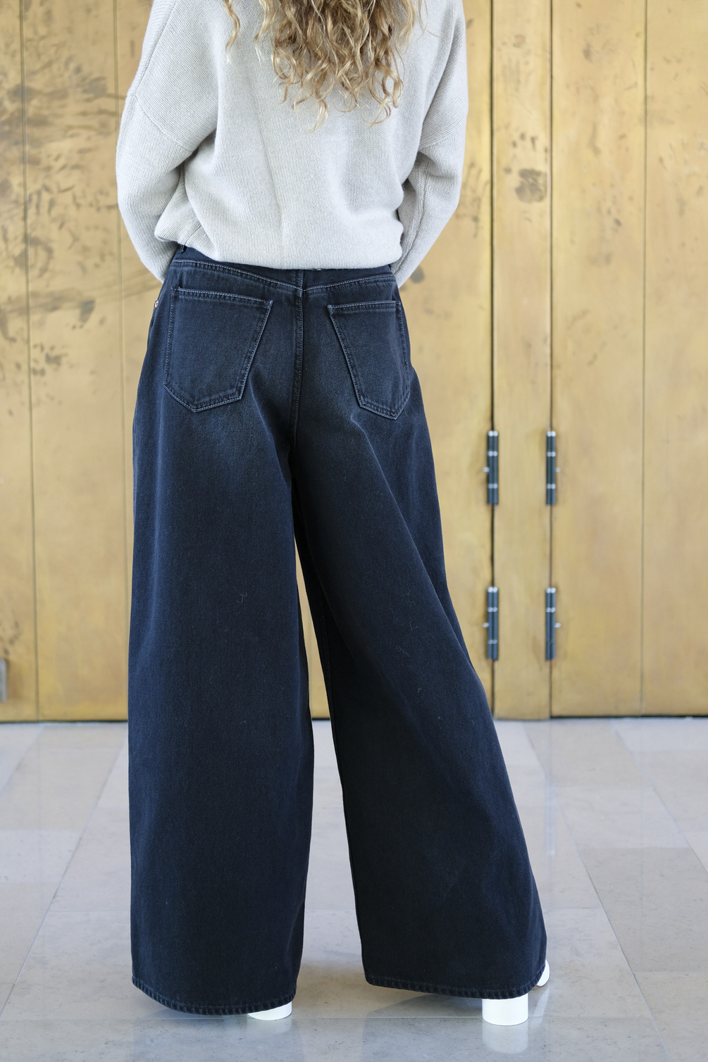 maison margiela mm6 s52LA0162 pants 5 pockets denim black