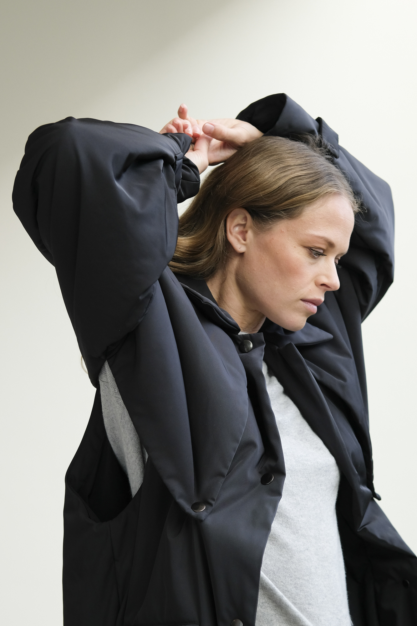 kassl editions coat cape padded long taffeta black