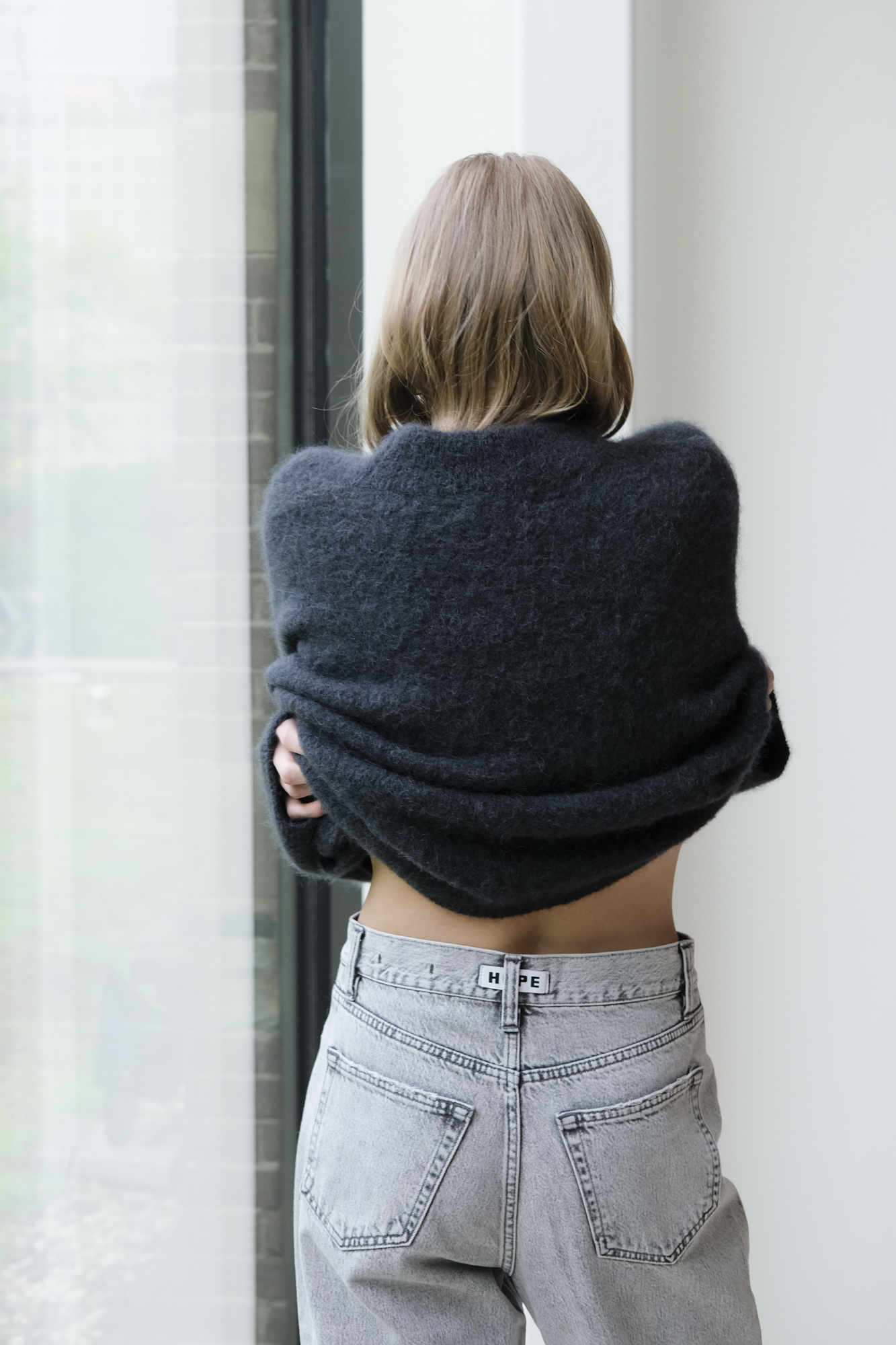 hope aperto turtle sweater washed black
