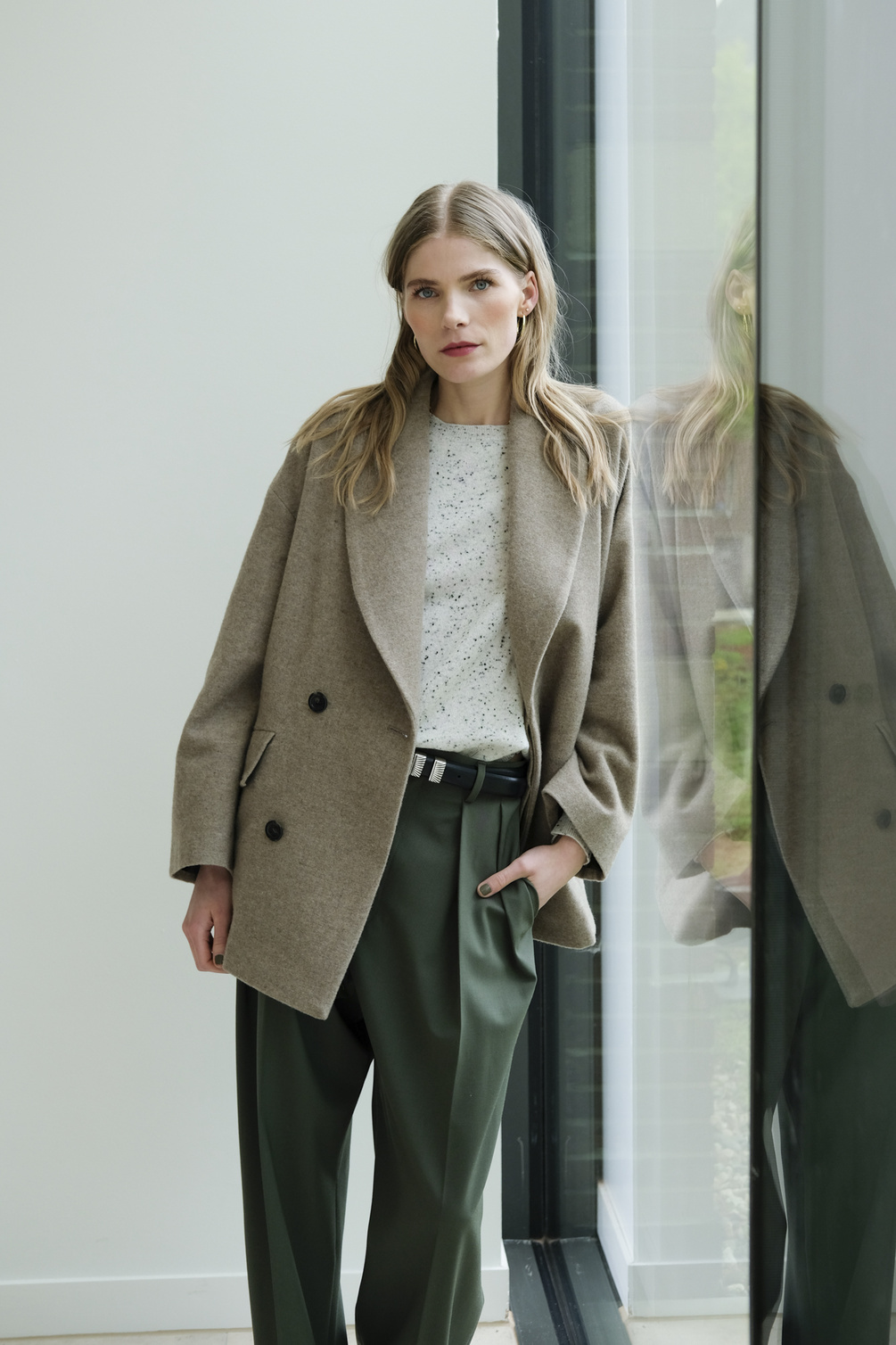 adnym cape coat latte