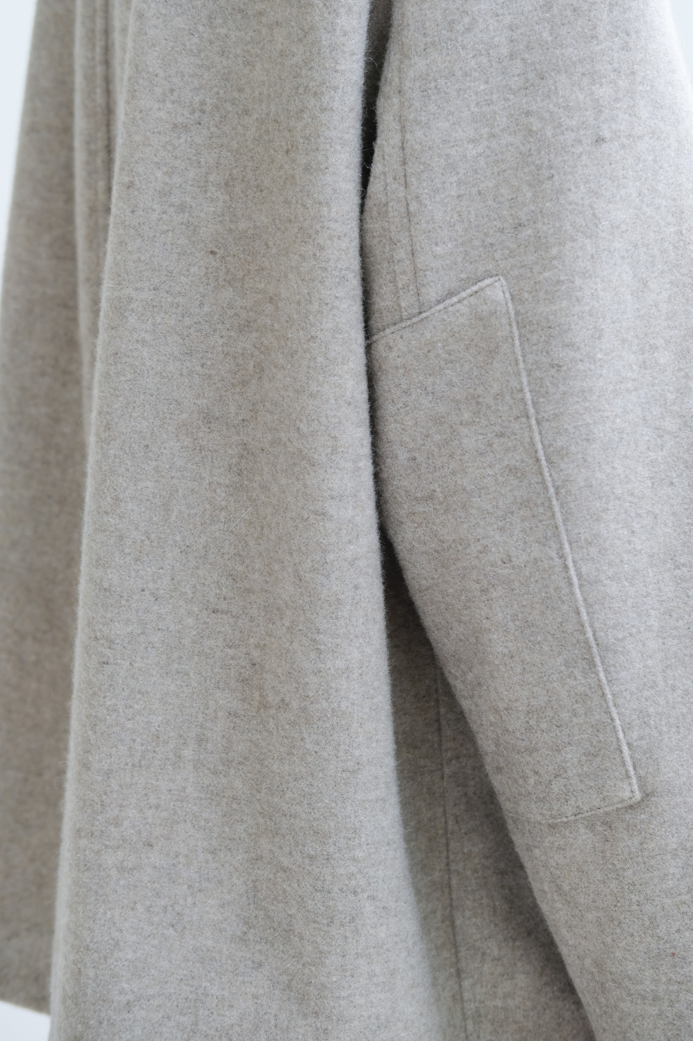 adnym cape coat latte