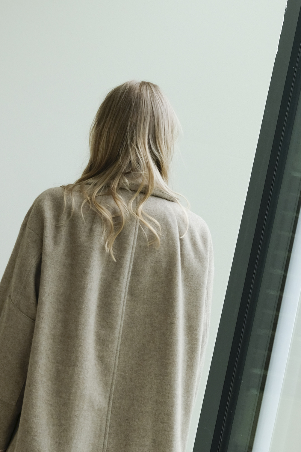 adnym cape coat latte
