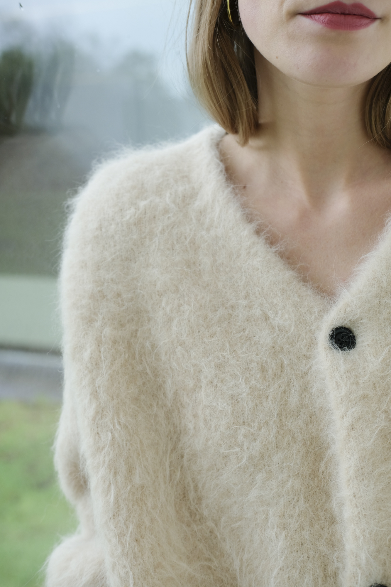 adnym cape cardy bone