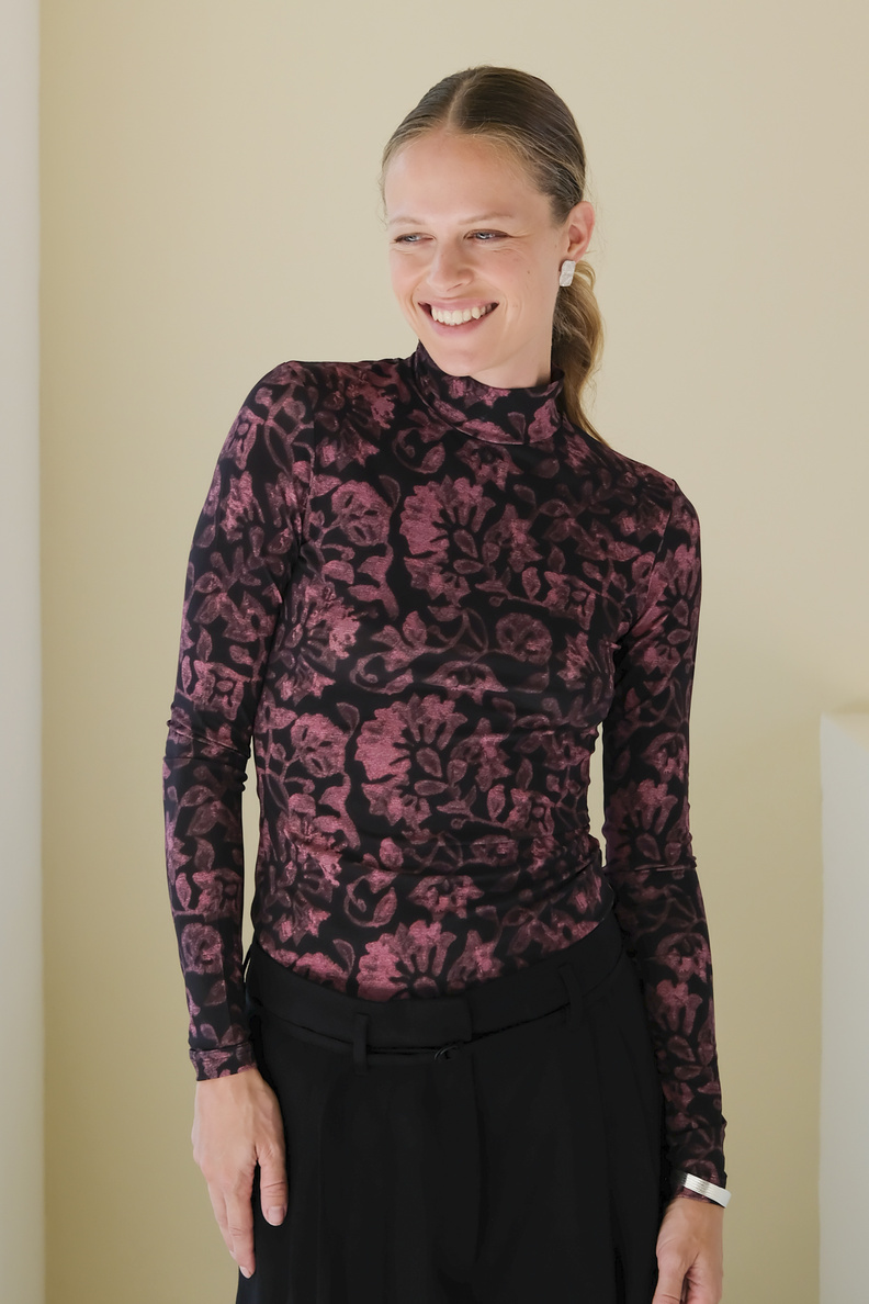 christian wijnants taj top camelia rouge