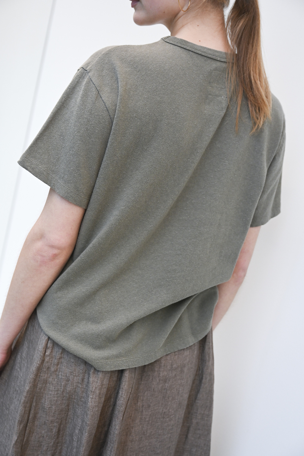girls of dust pocket tee cobblestone