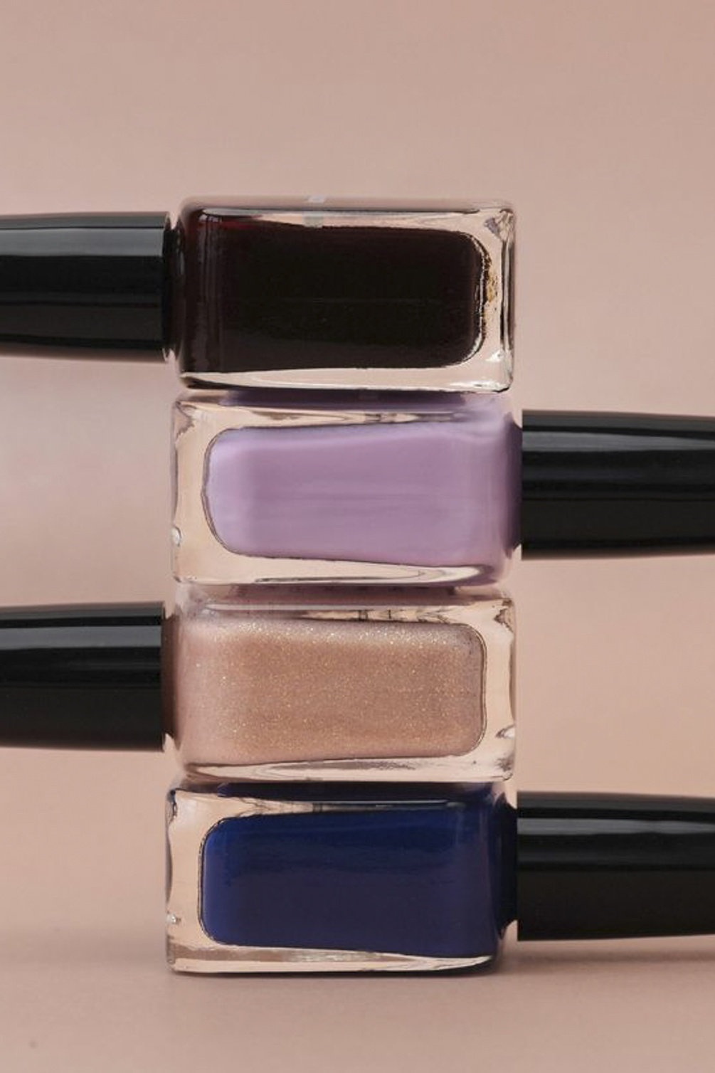 karolin van loon nail polish 43 lavande leger