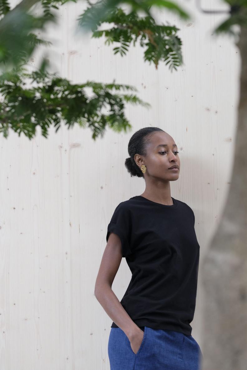 closed easy shirt black