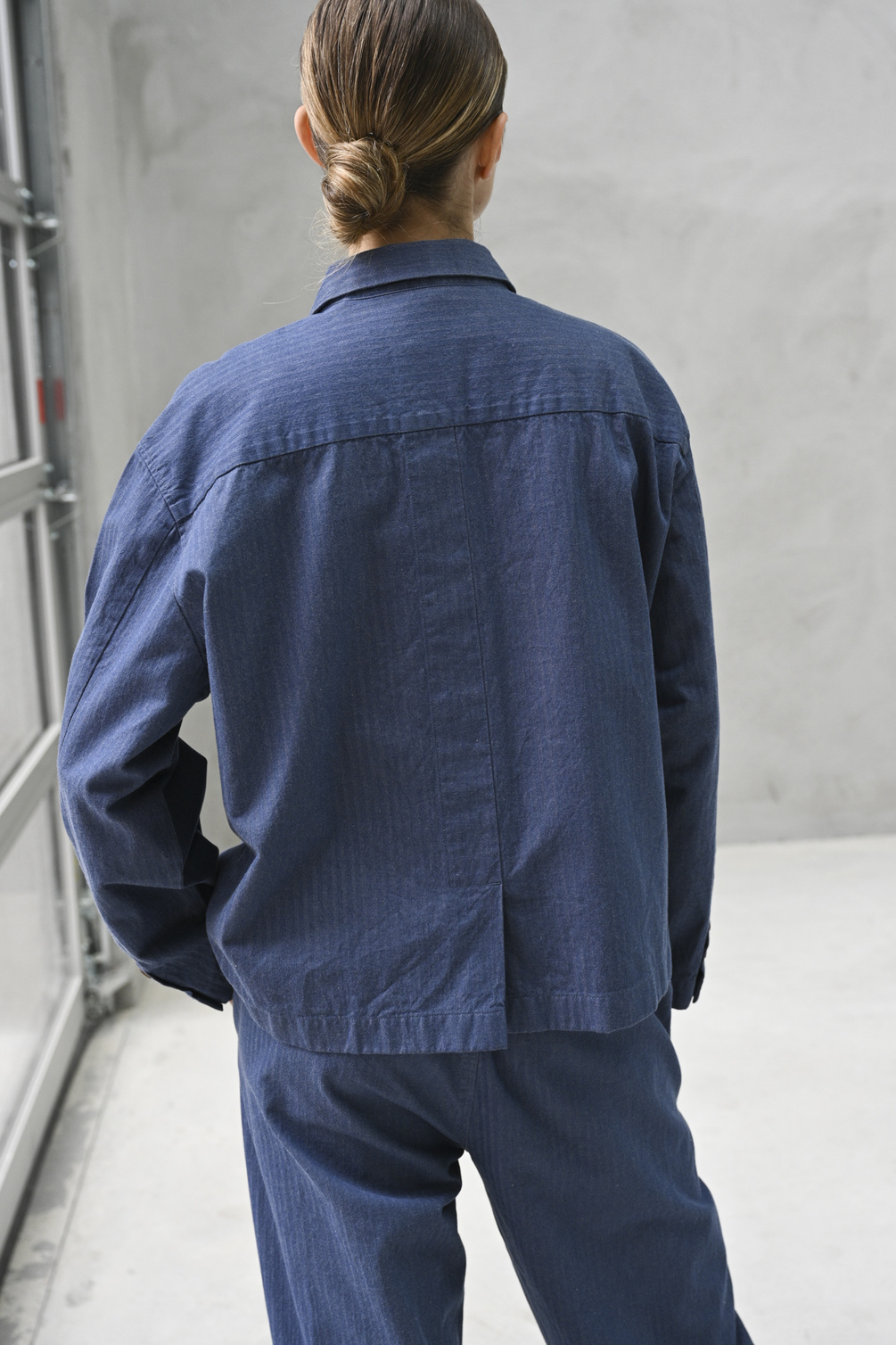 aiayu atla shirt herringbone blue jeans