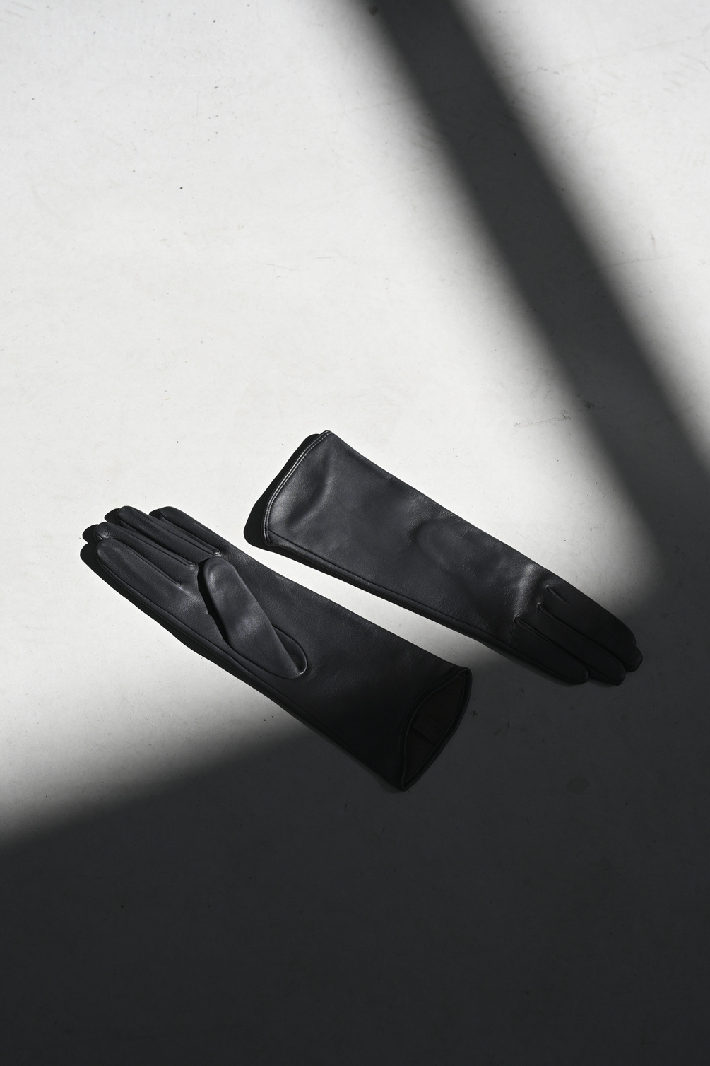 soeur belleville gloves metal