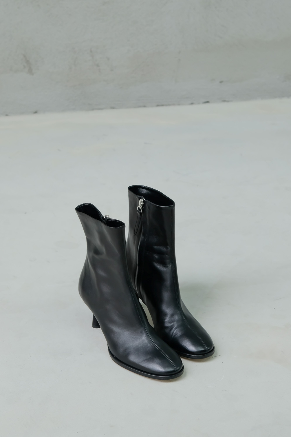 aeyde dorothy nappa leather black