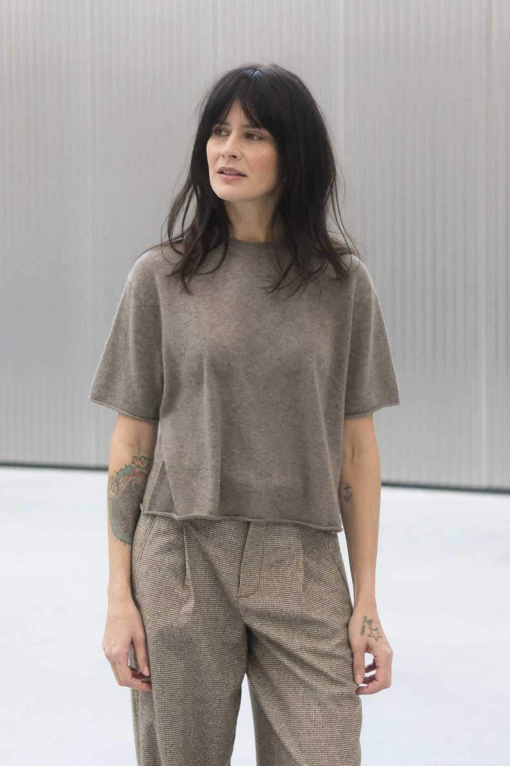 lisa yang cila t-shirt truffle