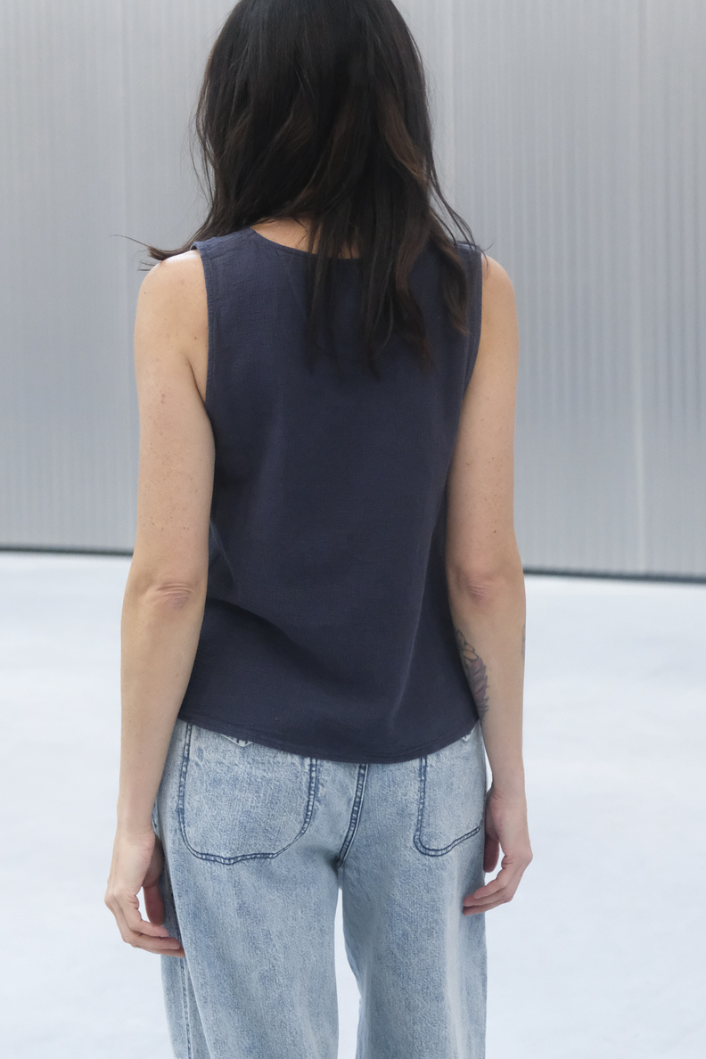 girls of dust tank top navy