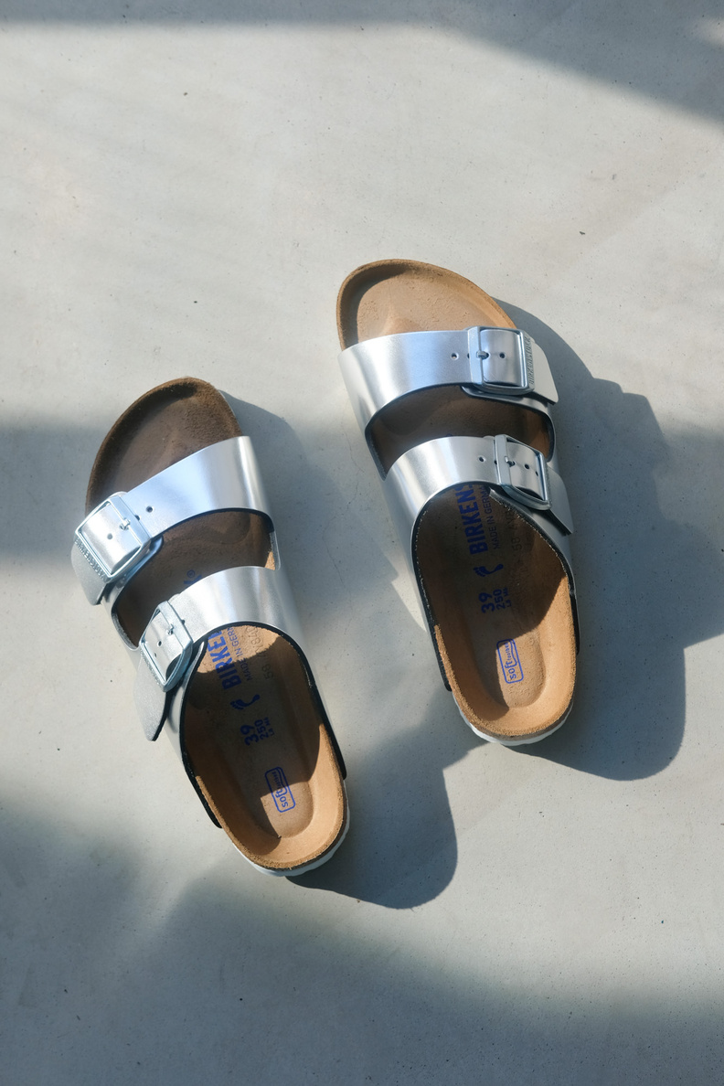 birkenstock arizona leather silver