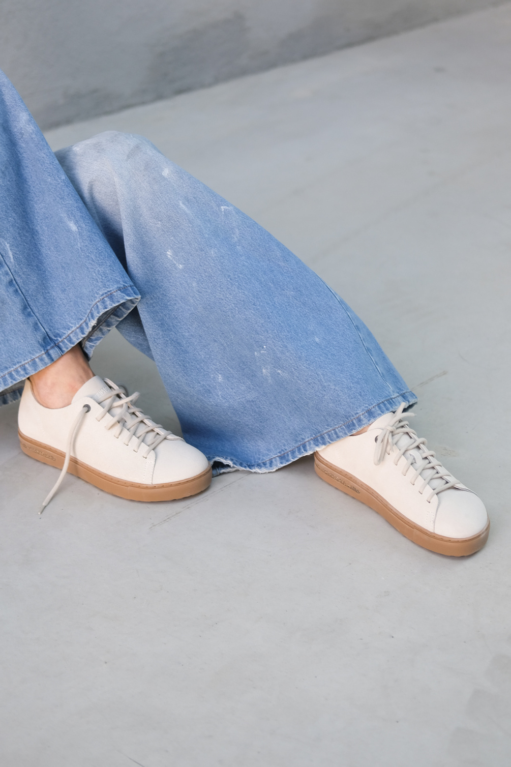 birkenstock bend low nubuck antique white