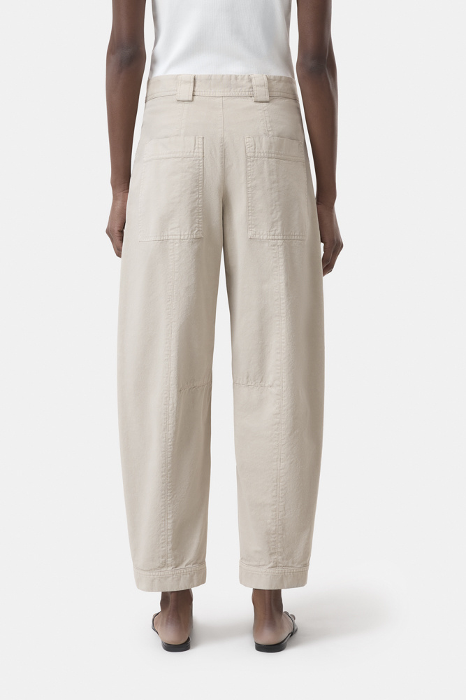 closed rhannon soft beige