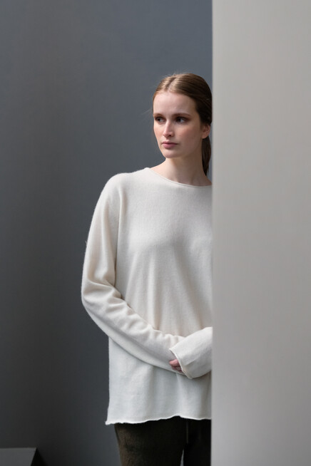 so good to wear moscow sweater natural