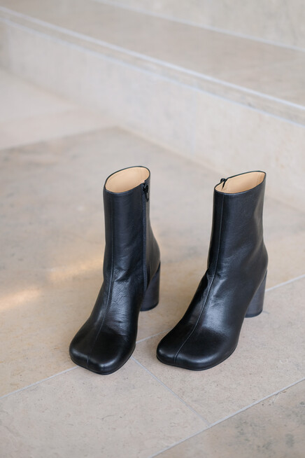 maison margiela mm6 s66wu0074 ankle boot black