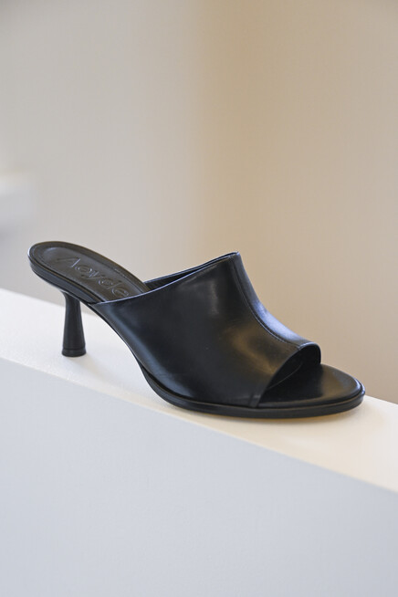 aeyde arabella nappa leather black