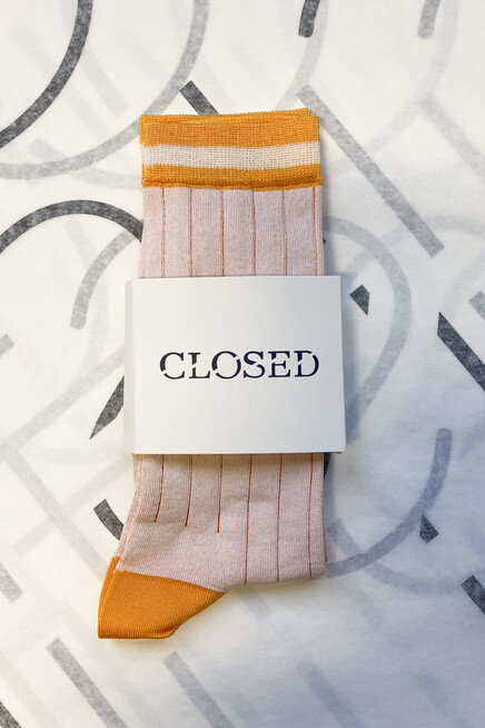 closed socks mango yellow